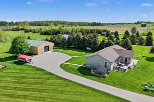 774 W Sippy, Scottville, MI 49454 - Photo 3