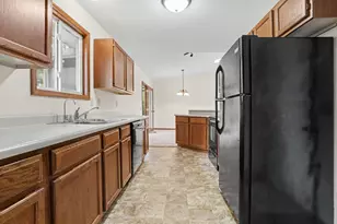 828 106th Ave, Plainwell, MI 49080 - Photo 7