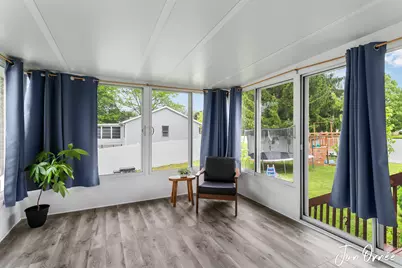 789 S Meadow Court, Holland, MI 49423 - Photo 9