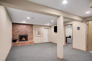 2231 Ridgecroft Ave SE, Grand Rapids, MI 49546 - Photo 27