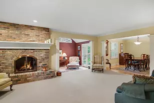 2231 Ridgecroft Ave SE, Grand Rapids, MI 49546 - Photo 5
