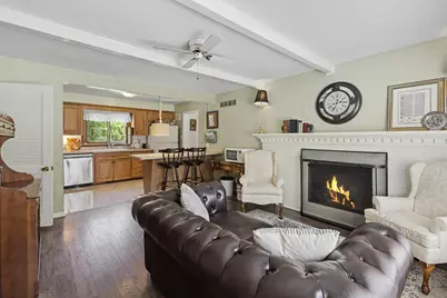 32318 Bonnet Hill Road, Farmington Hills, MI 48334 - Photo 11