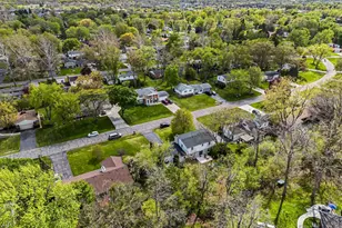 32318 Bonnet Hill Rd, Farmington Hills, MI 48334 - Photo 37