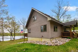 10289 Bern Dr, Reed City, MI 49677 - Photo 3