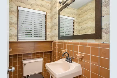 24447 Bloomington Court, Franklin, MI 48025 - Photo 9