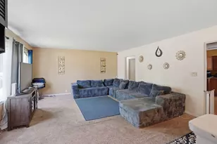 2046 Gerald St, Benton Harbor, MI 49022 - Photo 5