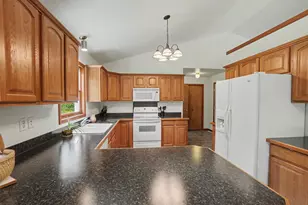 935 W Skeels Rd, Montague, MI 49437 - Photo 17