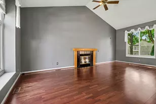 40539 Brecken Ridge Ln, Plymouth, MI 48170 - Photo 5