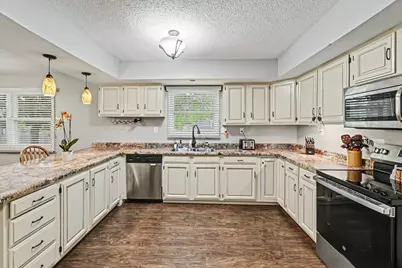4774 Benelux Court, Jackson, MI 49201 - Photo 9