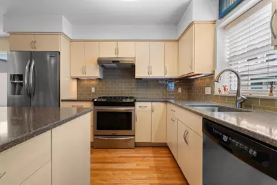 663 N 5th Avenue, Ann Arbor, MI 48104 - Photo 5