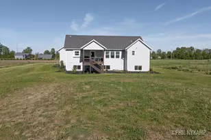 4711 Long Range Dr, Zeeland, MI 49464 - Photo 5