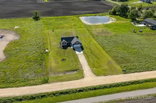 4711 Long Range Dr, Zeeland, MI 49464 - Photo 3