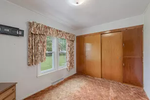 817 Oak St, Manistee, MI 49660 - Photo 13