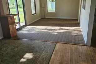 2010 Kerlikowske Rd, Benton Harbor, MI 49022 - Photo 9