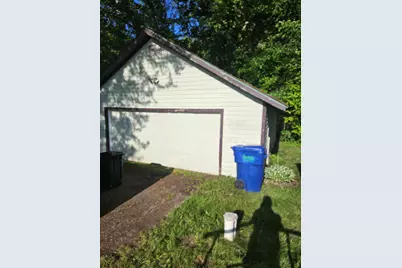 2010 Kerlikowske Road, Benton Harbor, MI 49022 - Photo 15