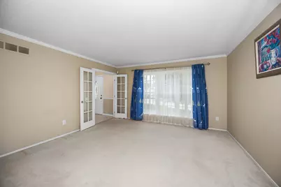 210 Whitney Drive, Rochester Hills, MI 48307 - Photo 9