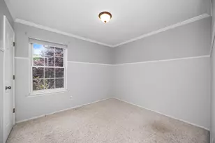 210 Whitney Dr, Rochester Hills, MI 48307 - Photo 27