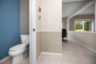 210 Whitney Dr, Rochester Hills, MI 48307 - Photo 7