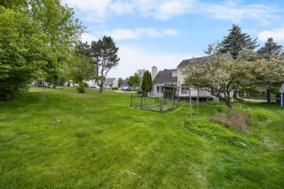 210 Whitney Drive, Rochester Hills, MI 48307 - Photo 45