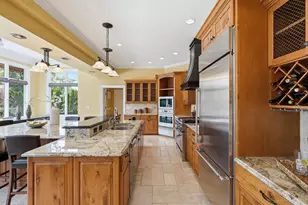 1919 Greenleaf Dr, Royal Oak, MI 48067 - Photo 23