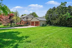 2030 Devolson Ave, Ann Arbor, MI 48104 - Photo 3