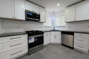 8026 Pembroke Ave, Detroit, MI 48221 - Photo 3