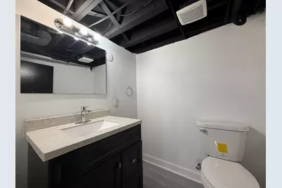 8026 Pembroke Avenue, Detroit, MI 48221 - Photo 15
