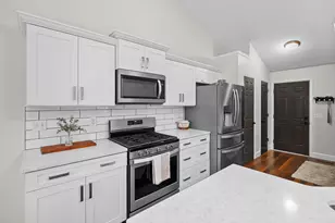 25015 Silver Oaks Blvd, Mattawan, MI 49071 - Photo 11