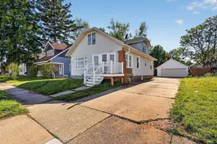 2307 Beverly Ave SW, Wyoming, MI 49519 - Photo 3