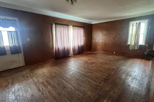 400 N 6th St, Grand Haven, MI 49417 - Photo 11