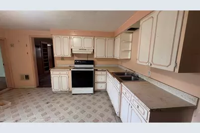 400 N 6th Street, Grand Haven, MI 49417 - Photo 9