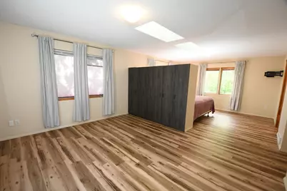 28682 E Red Arrow Highway, Paw Paw, MI 49079 - Photo 33