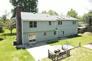 28682 E Red Arrow Hwy, Paw Paw, MI 49079 - Photo 3