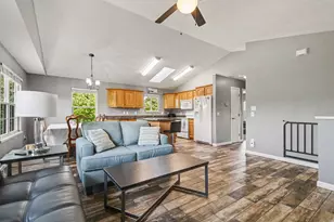 13323 Tamarack Dr, Holland, MI 49424 - Photo 5