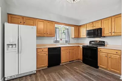 1967 Westbrook Drive, Jackson, MI 49201 - Photo 3