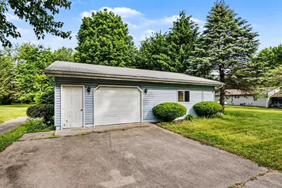 60779 W Oak Drive, Decatur, MI 49045 - Photo 3