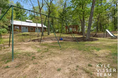 5109 E Manitou Way, Newaygo, MI 49337 - Photo 69