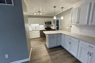 27870 Reo Rd, Grosse Ile, MI 48138 - Photo 19