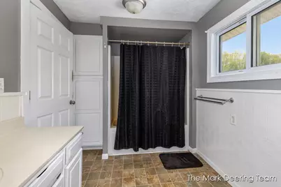 11612 Elm Avenue, Howard City, MI 49329 - Photo 21