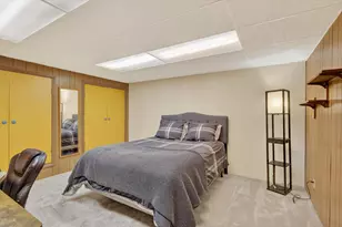 2757 Leelanau Dr NE, Grand Rapids, MI 49525 - Photo 37
