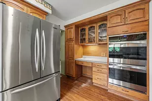 6595 Napier Rd, Plymouth, MI 48170 - Photo 13