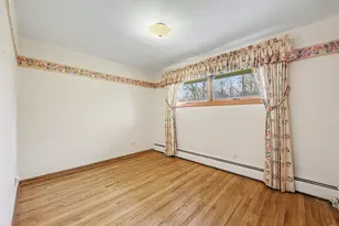 6595 Napier Rd, Plymouth, MI 48170 - Photo 17