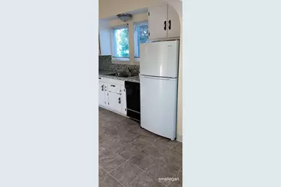 221 S Woodhams Street, Plainwell, MI 49080 - Photo 3