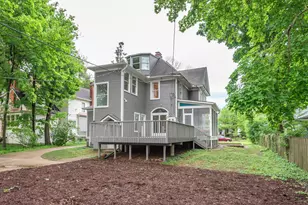 916 Olivia Ave, Ann Arbor, MI 48104 - Photo 3