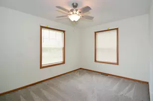 31900 Pawton Ln, Paw Paw, MI 49079 - Photo 23