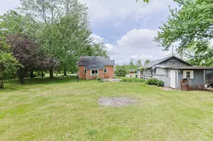 67013 M-62, Edwardsburg, MI 49112 - Photo 39
