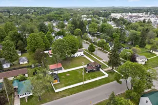 252 W Stimson Ave, Reed City, MI 49677 - Photo 35