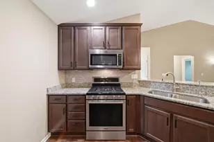 4032 Stoneridge Dr, Jackson, MI 49203 - Photo 15
