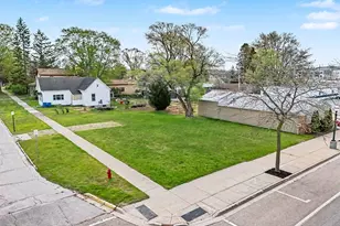 603 S James St, Ludington, MI 49431 - Photo 1