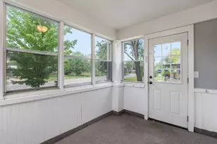 715 3 Mile Rd NE, Grand Rapids, MI 49505 - Photo 5